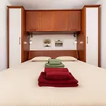 By Interhome Apartament Nijvice